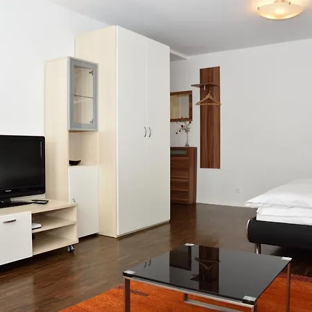 Apartment Fantastic Near - Flower 02 Zurich