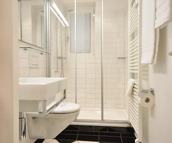 Fantastic Near - Flower 02 Apartment Zurich