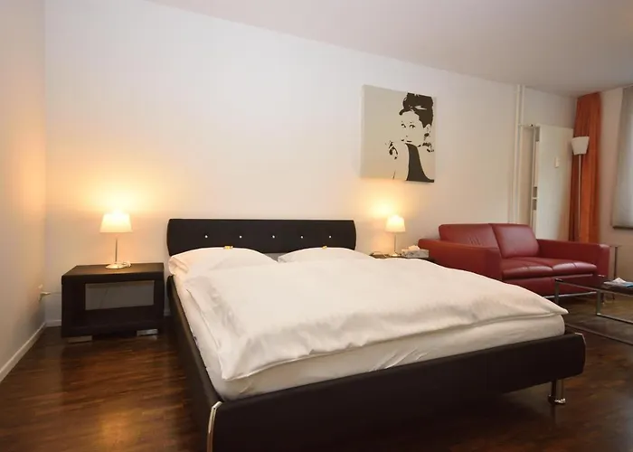 Fantastic Near - Flower 02 Apartman *